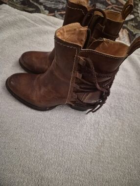 Designer Bed Stu Leather Boots Size 6 Brown Artisan Cobbler Booties